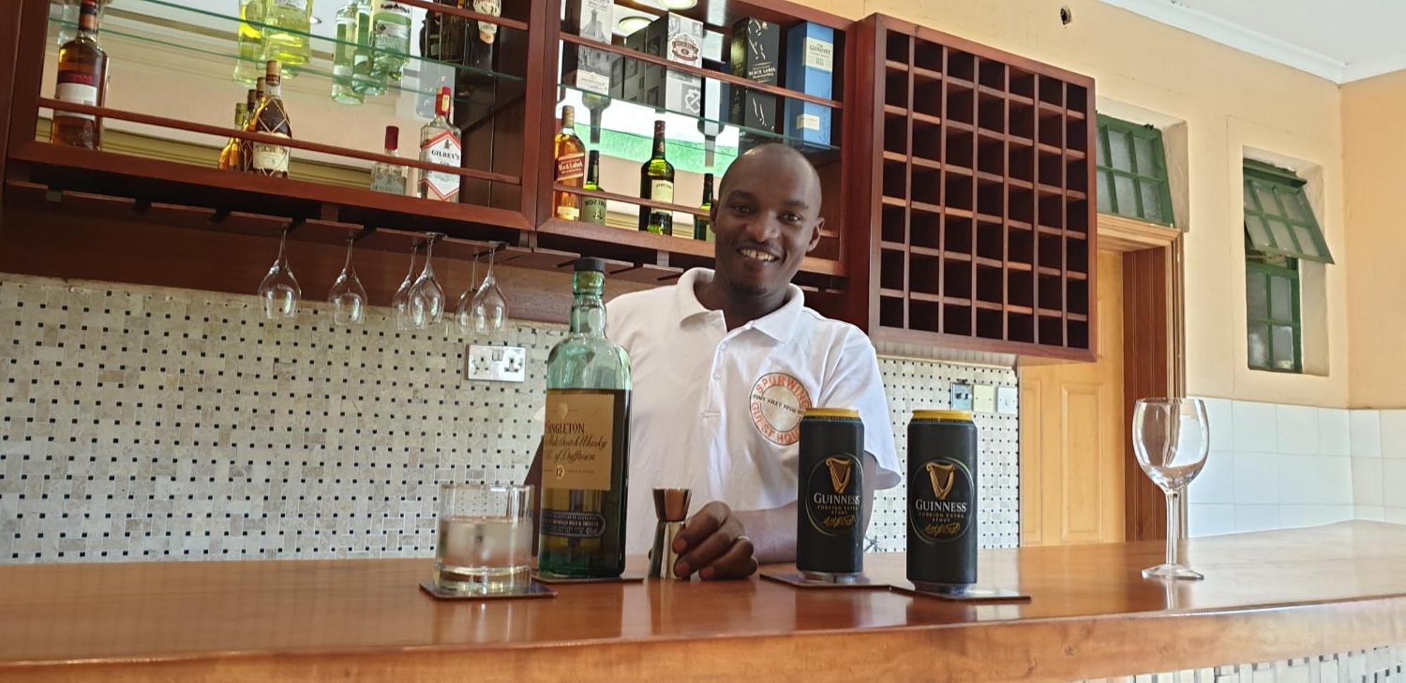 Spurwing Guest House Nairobi Esterno foto