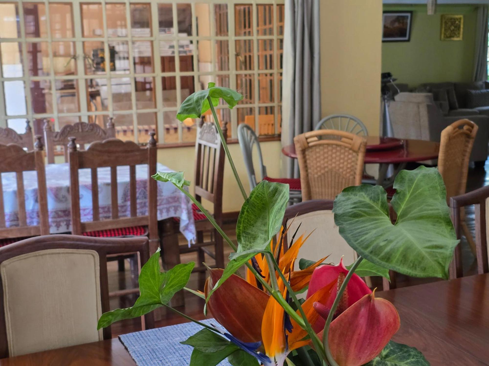 Spurwing Guest House Nairobi Esterno foto
