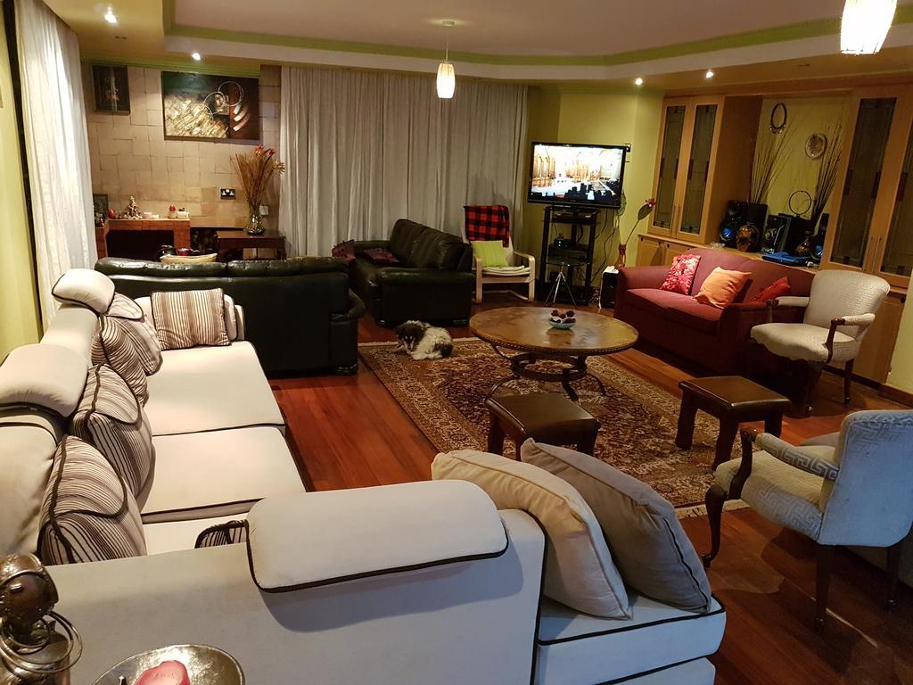 Spurwing Guest House Nairobi Esterno foto